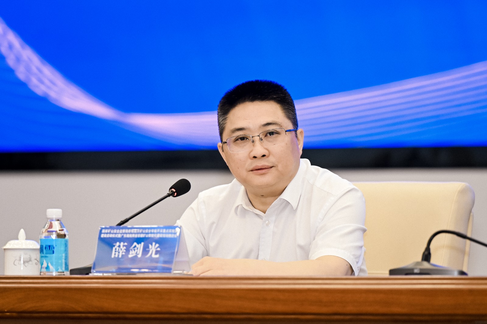 薛劍光.jpg